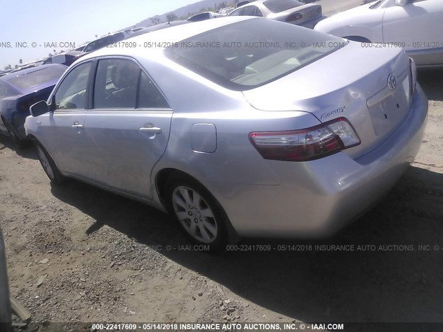 JTNBB46K073042305 - 2007 TOYOTA CAMRY NEW GENERAT HYBRID SILVER photo 3