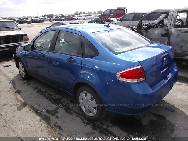 1FAHP3EN6BW112666 - 2011 FORD FOCUS S BLUE photo 3