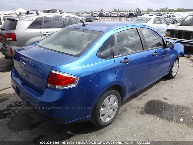 1FAHP3EN6BW112666 - 2011 FORD FOCUS S BLUE photo 4