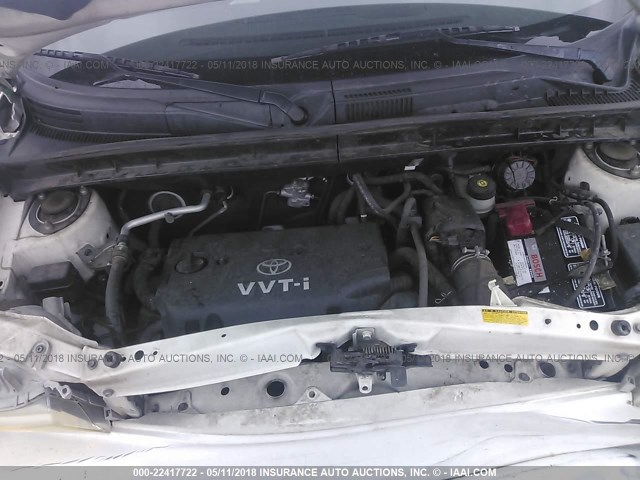 JTLKT324064121361 - 2006 TOYOTA SCION XB WHITE photo 10