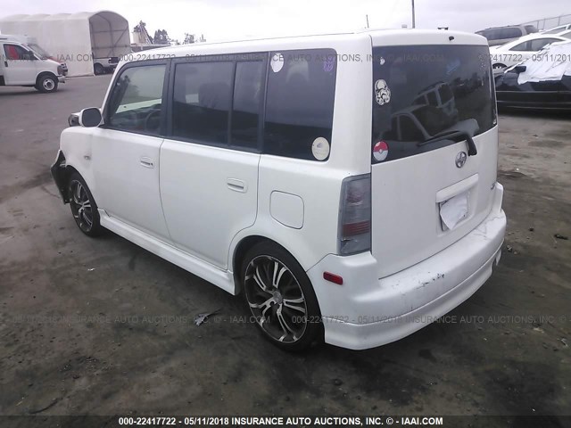 JTLKT324064121361 - 2006 TOYOTA SCION XB WHITE photo 3