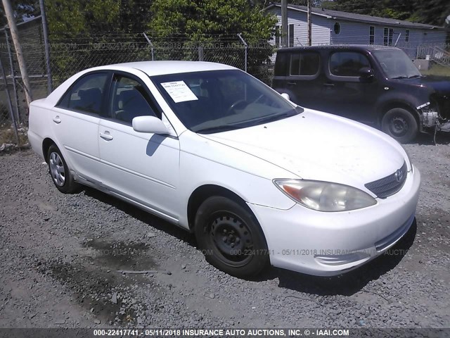 JTDBE32K220006721 - 2002 TOYOTA CAMRY LE/XLE/SE 白色 照片 1