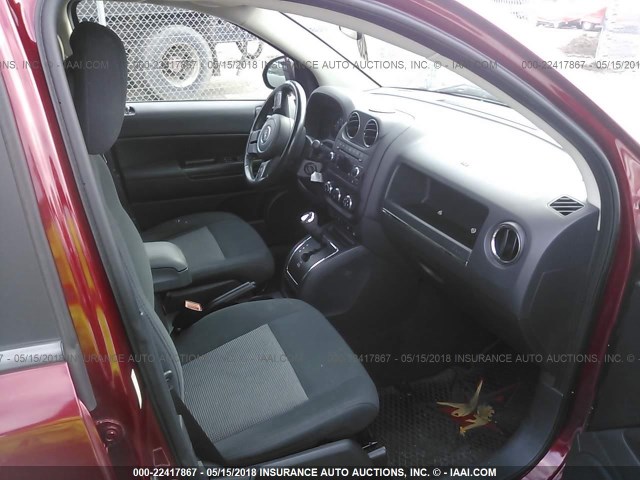 1J4NT1FA4BD170922 - 2011 JEEP COMPASS SPORT RED photo 5