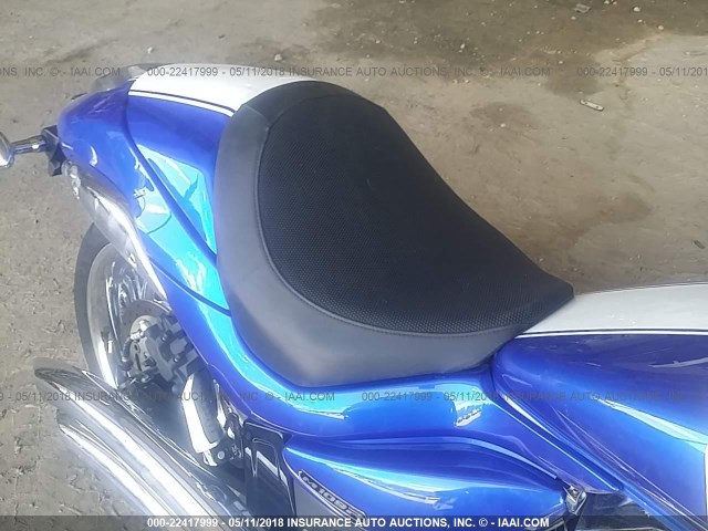 JS1VY53A572110163 - 2007 SUZUKI VZR1800 BLUE photo 8