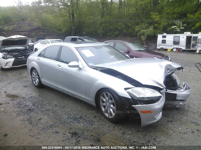 WDDNG86X67A109884 - 2007 MERCEDES-BENZ S 550 4MATIC SILVER photo 1