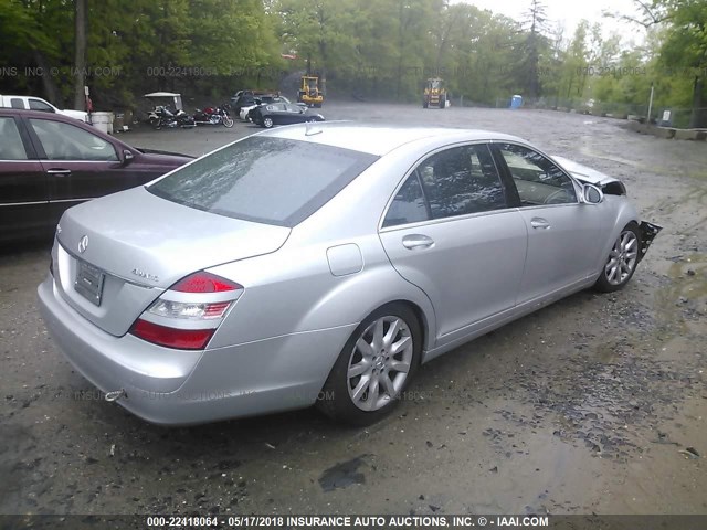 WDDNG86X67A109884 - 2007 MERCEDES-BENZ S 550 4MATIC SILVER photo 4