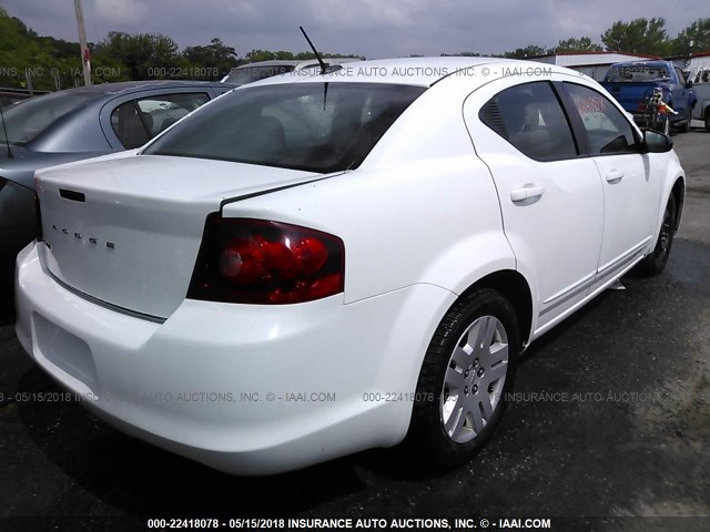 1B3BD4FB2BN579013 - 2011 DODGE AVENGER EXPRESS 白色 照片 4