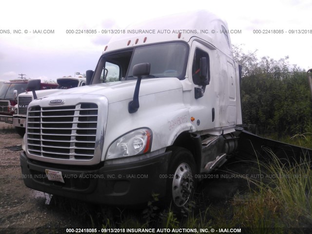 3AKJGLBGXGSHT7176 - 2016 FREIGHTLINER CASCADIA 125  BLACK photo 2