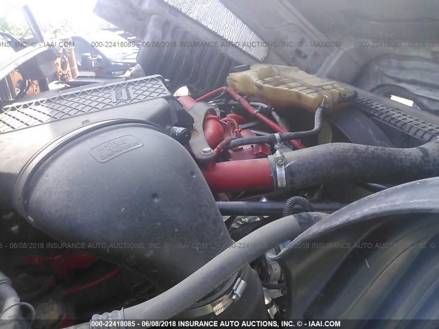 3AKJGLBGXGSHT7176 - 2016 FREIGHTLINER CASCADIA 125  BLACK photo 9