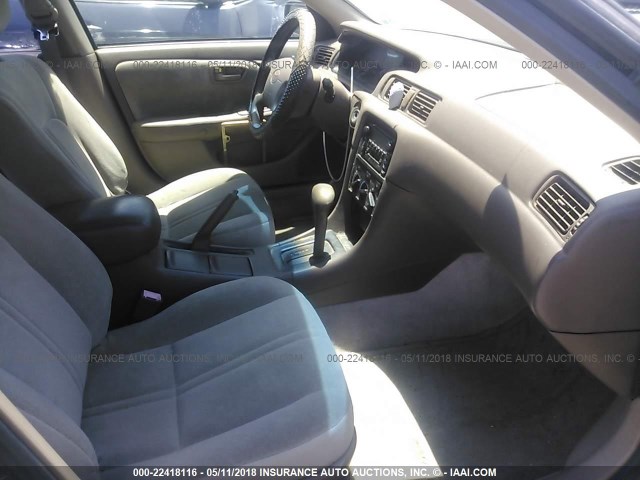 4T1BG22K2YU630410 - 2000 TOYOTA CAMRY CE/LE/XLE 黑色 照片 5