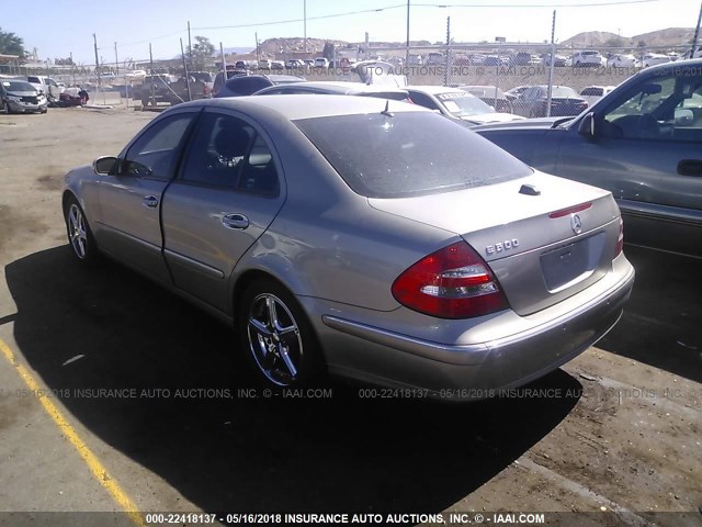 WDBUF70J14A446982 - 2004 MERCEDES-BENZ E 500 SILVER photo 3