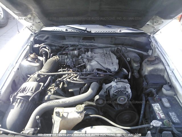 1FAFP4048WF133701 - 1998 FORD MUSTANG WHITE photo 10