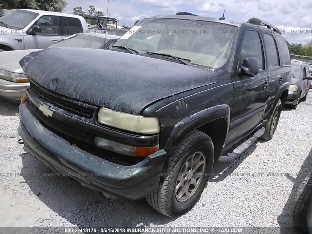 1GNEK13Z72R298696 - 2002 CHEVROLET TAHOE K1500 GREEN photo 2