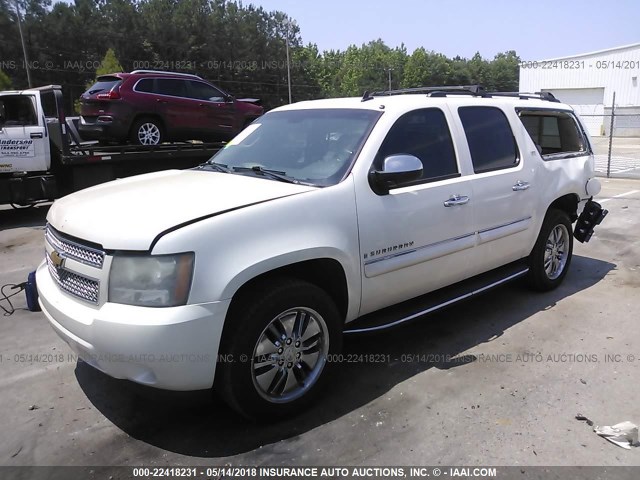 1GNFC16098R194587 - 2008 CHEVROLET SUBURBAN C1500  LS WHITE photo 2