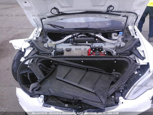 5YJSA1E24HF192316 - 2017 TESLA MODEL S WHITE photo 10