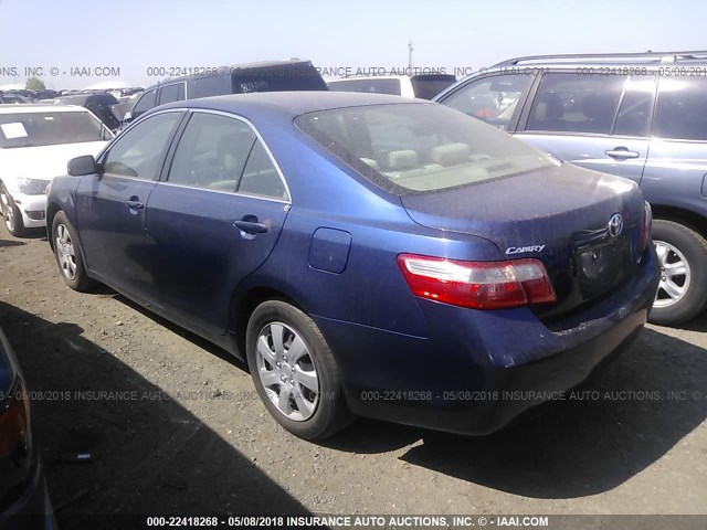 4T1BE46K77U020786 - 2007 TOYOTA CAMRY NEW GENERAT CE/LE/XLE/SE BLUE photo 3