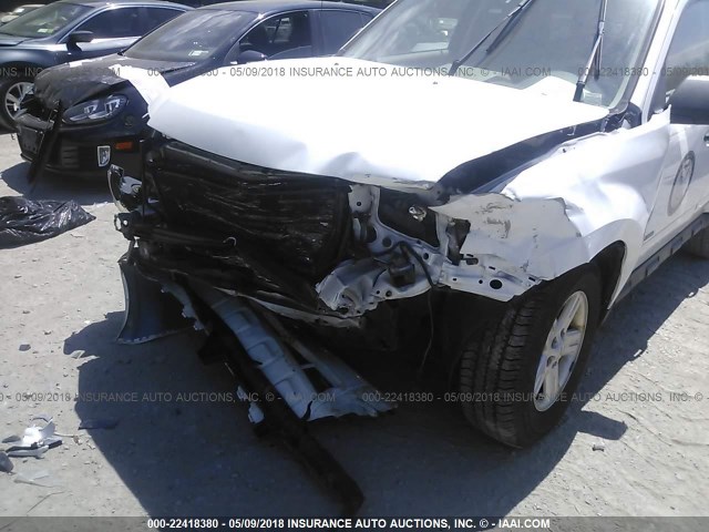 1FMCU59319KA25207 - 2009 FORD ESCAPE HYBRID WHITE photo 6