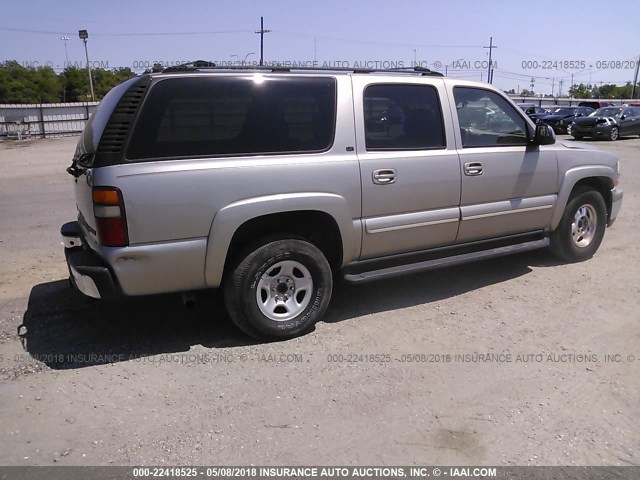 3GNEC16Z02G338500 - 2002 CHEVROLET SUBURBAN C1500 GOLD photo 4