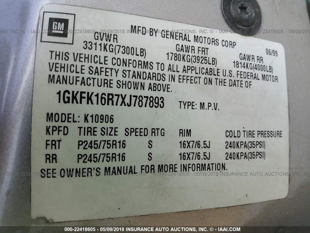 1GKFK16R7XJ787893 - 1999 GMC SUBURBAN K1500 TAN photo 9