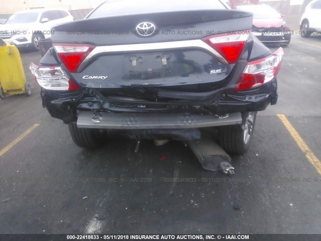 4T1BF1FK0GU546866 - 2016 TOYOTA CAMRY LE/XLE/SE/XSE BLUE photo 6