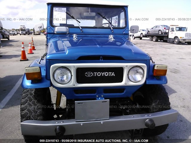 FJ40940665 - 1985 TOYOTA LAND CRUISER FJ40 BLUE photo 6