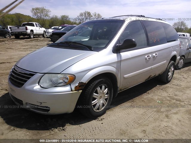 2A4GP54L66R846203 - 2006 CHRYSLER TOWN & COUNTRY TOURING SILVER photo 2