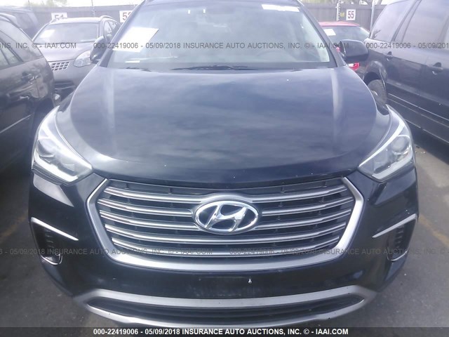 KM8SMDHF9HU175943 - 2017 HYUNDAI SANTA FE SE BLACK photo 6