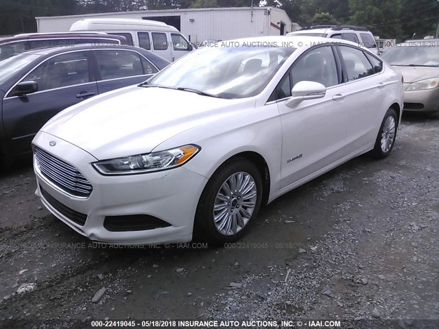 3FA6P0LU9ER243792 - 2014 FORD FUSION SE HYBRID WHITE photo 2