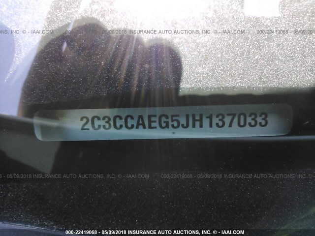 2C3CCAEG5JH137033 - 2018 CHRYSLER 300 LIMITED WHITE photo 9