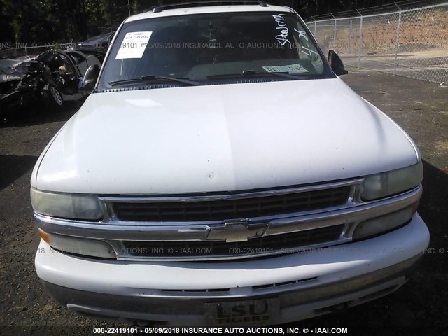 1GNEK13Z84R111484 - 2004 CHEVROLET TAHOE K1500 WHITE photo 6