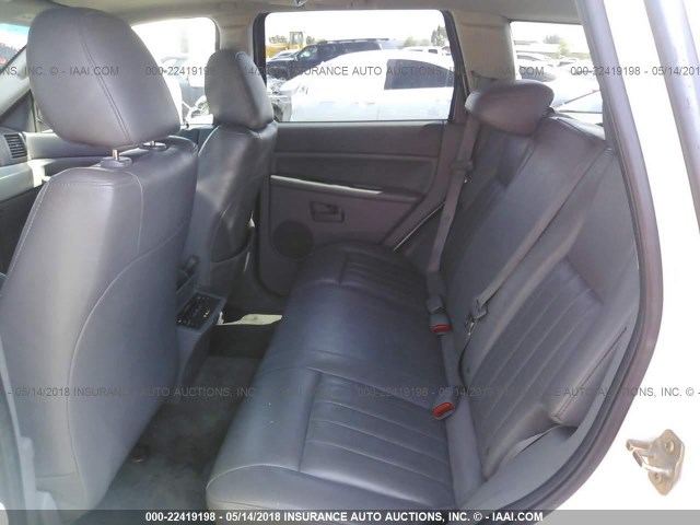 1J8HR48P47C605707 - 2007 JEEP GRAND CHEROKEE LAREDO/COLUMBIA/FREEDOM 白色 照片 8