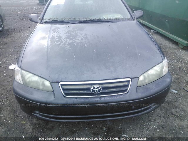 4T1BG22K3YU935432 - 2000 TOYOTA CAMRY CE/LE/XLE 浅蓝色 照片 6