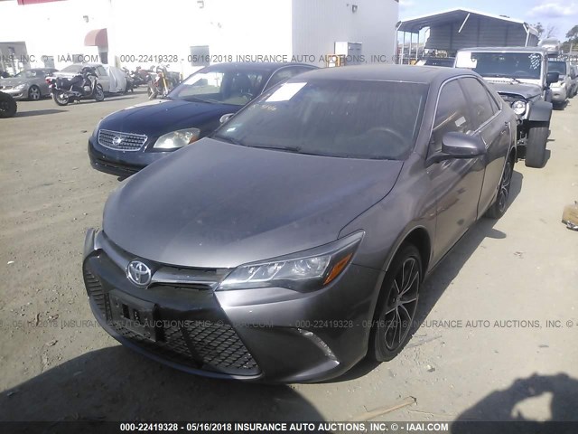 4T1BK1FKXHU580309 - 2017 TOYOTA CAMRY XSE/XLE Boz foto 2