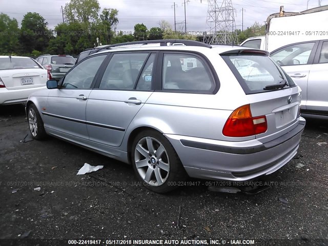 WBAAR3343YJB35280 - 2000 BMW 323 IT SILVER photo 3