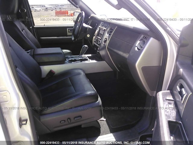 1FMJU2A50DEF47630 - 2013 FORD EXPEDITION LIMITED WHITE photo 5