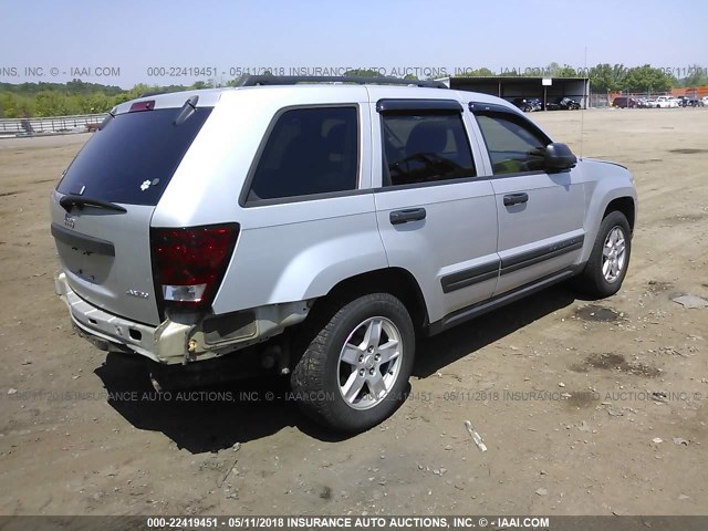 1J4GR48K55C568164 - 2005 JEEP GRAND CHEROKEE LAREDO/COLUMBIA/FREEDOM SILVER photo 4