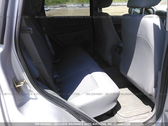 1J4GR48K55C568164 - 2005 JEEP GRAND CHEROKEE LAREDO/COLUMBIA/FREEDOM 银色 照片 8