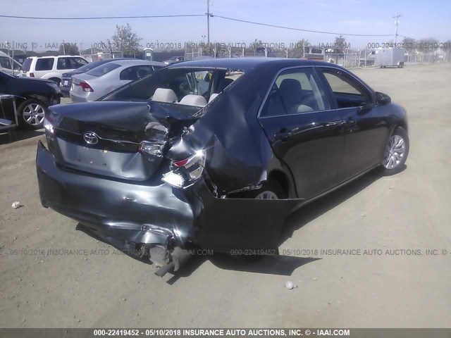 4T1BF1FK6CU585097 - 2012 TOYOTA CAMRY SE/LE/XLE 灰色 照片 4