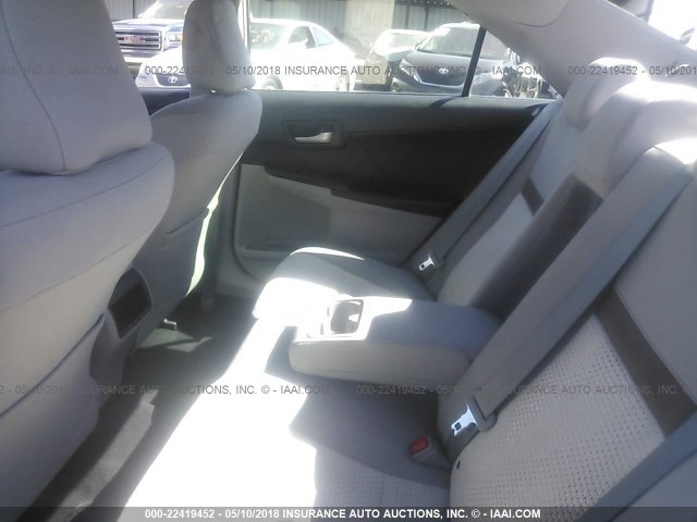4T1BF1FK6CU585097 - 2012 TOYOTA CAMRY SE/LE/XLE 灰色 照片 8