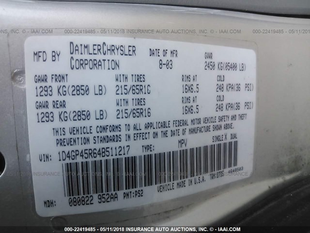 1D4GP45R64B511217 - 2004 DODGE CARAVAN SXT SILVER photo 9