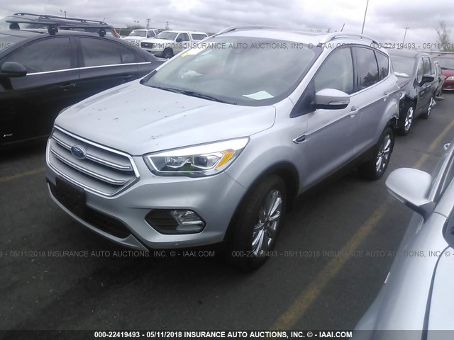 1FMCU9J90JUA10634 - 2018 FORD ESCAPE TITANIUM Gümüş fotoğraf 2