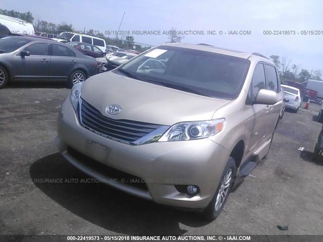 5TDYK3DC0ES483464 - 2014 TOYOTA SIENNA XLE/LIMITED TAN photo 2