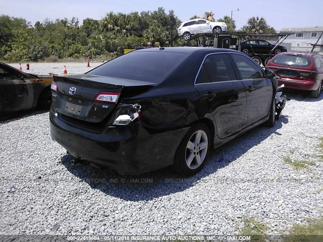 4T1BF1FKXEU804257 - 2014 TOYOTA CAMRY L/SE/LE/XLE Qara foto 4