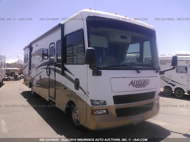 1F6NF53Y870A04684 - 2007 FORD F550 SUPER DUTY STRIPPED CHASS WHITE photo 1