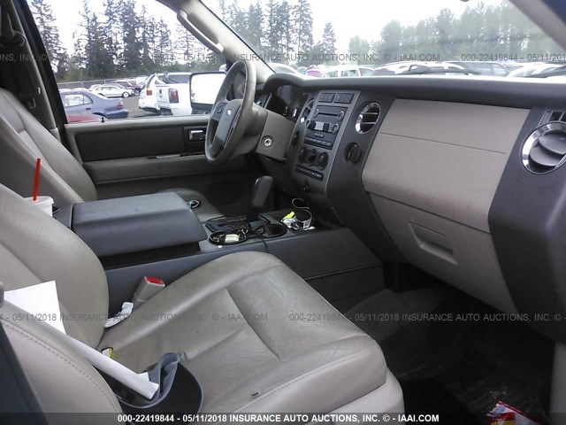 1FMJK1J53BEF07118 - 2011 FORD EXPEDITION EL XLT/EL KING RANCH GRAY photo 5