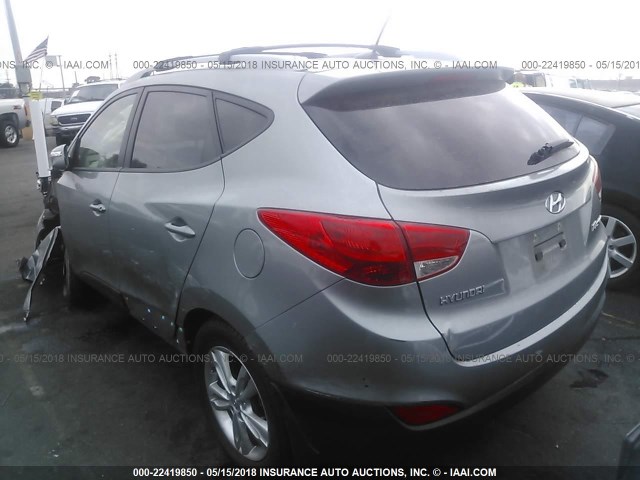 KM8JU3AC6DU741458 - 2013 HYUNDAI TUCSON GLS/LIMITED SILVER photo 3