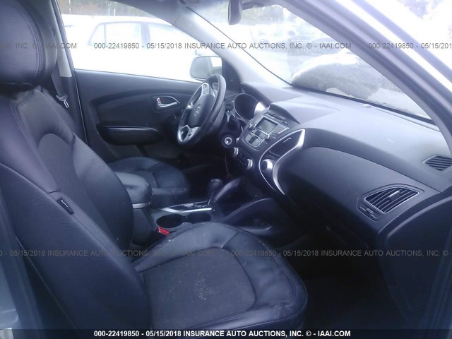 KM8JU3AC6DU741458 - 2013 HYUNDAI TUCSON GLS/LIMITED 银色 照片 5