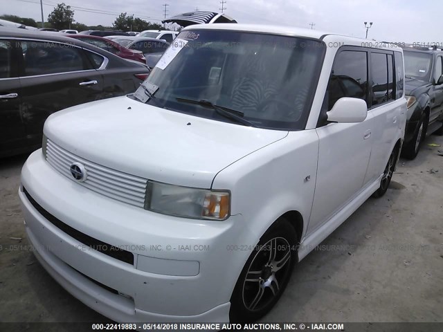 JTLKT324164091948 - 2006 TOYOTA SCION XB WHITE photo 2
