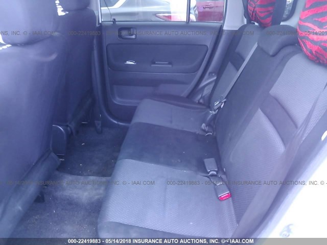 JTLKT324164091948 - 2006 TOYOTA SCION XB WHITE photo 8