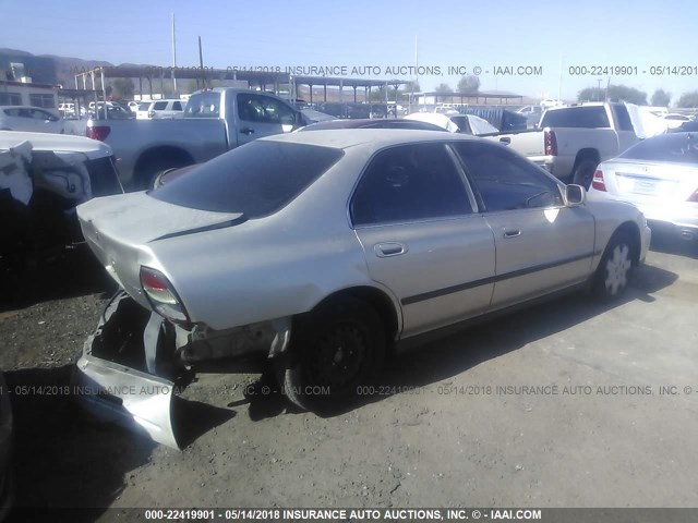 1HGCD5634SA054125 - 1995 HONDA ACCORD LX/EX TAN photo 4